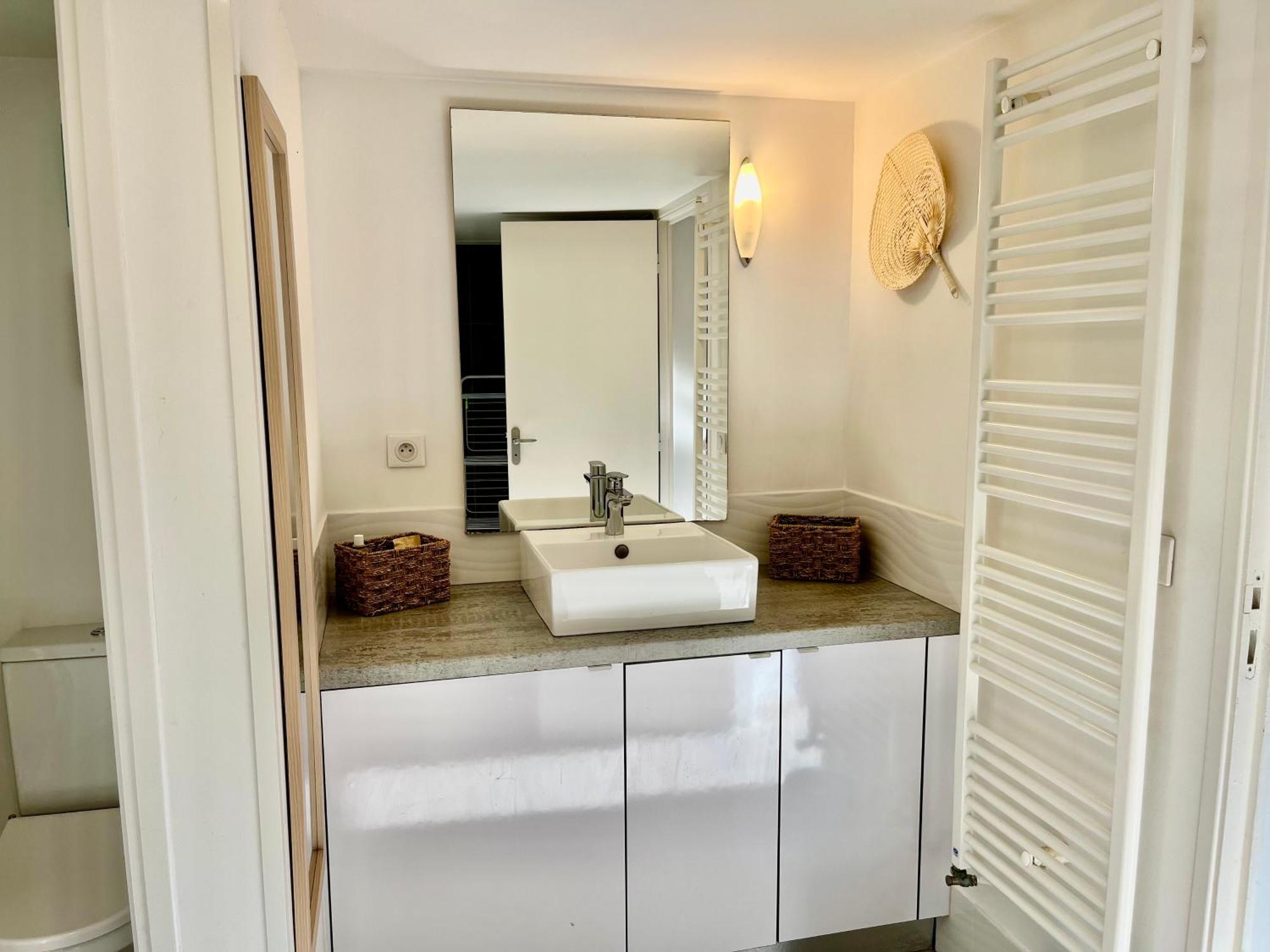 Appartement Deux Pieces Donnant Sur Un Jardin Antibes Dış mekan fotoğraf